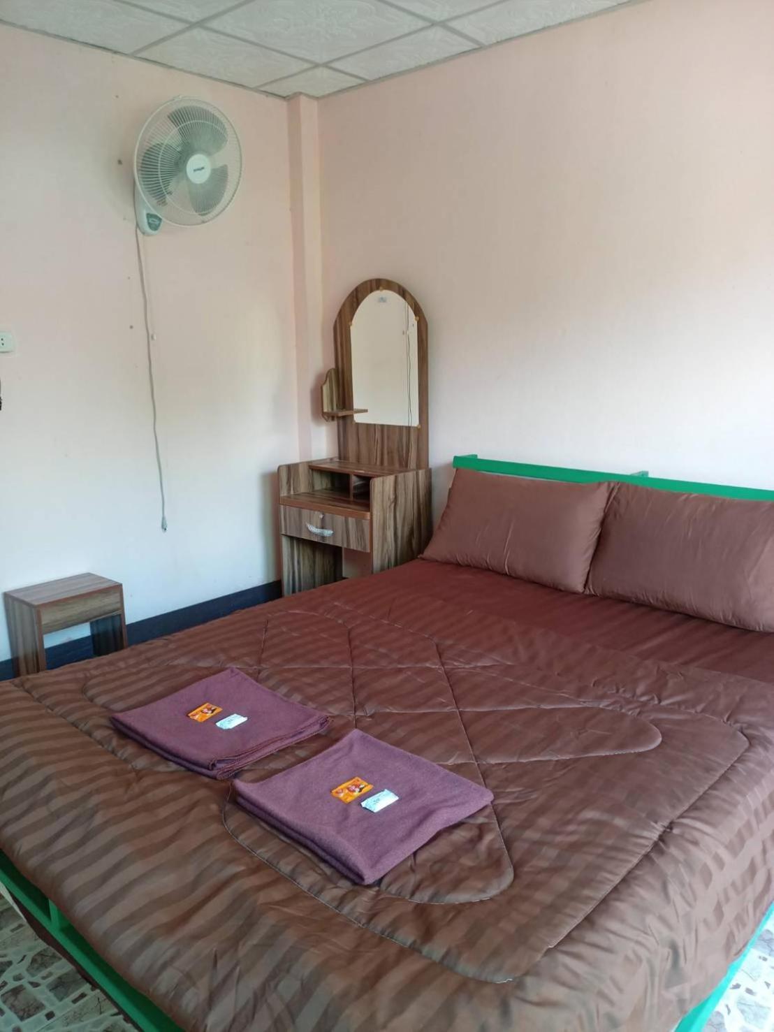 Bansuan Inthanon Eco Resort Чом Тхонг Экстерьер фото
